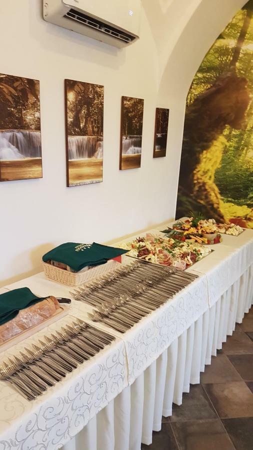 Penzion Polovnik Moldava nad Bodvou Extérieur photo